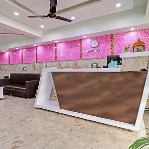 *** Hotel O Bharat Near Indira Gandhi International Airport India