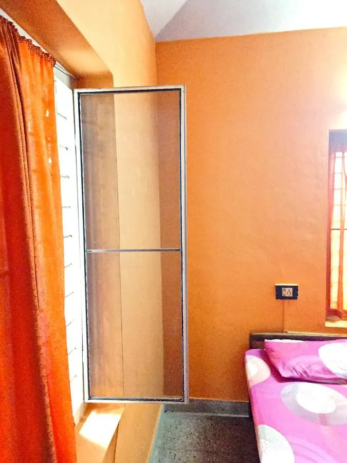 Aham Yoga Nest Bed & Breakfast Alappuzha 0*,  India